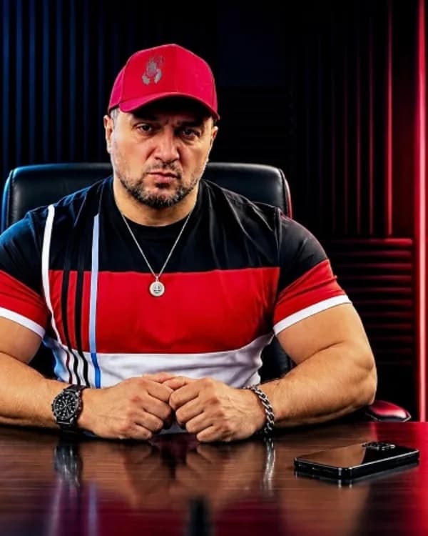 Исроил Турсинов